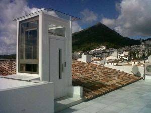 Instalación de ascensor por tracción
