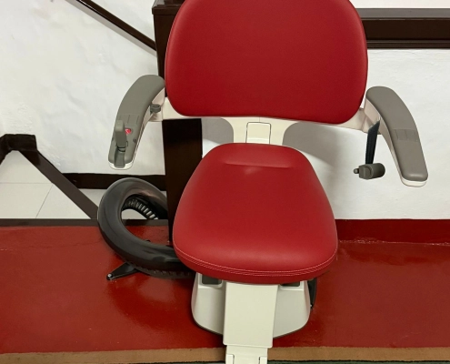Silla Salvaescaleras de tramo curvo